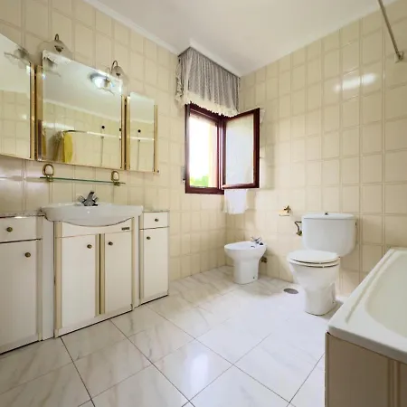 Casona De La Loma - 2806 * San Mamés de Meruelo