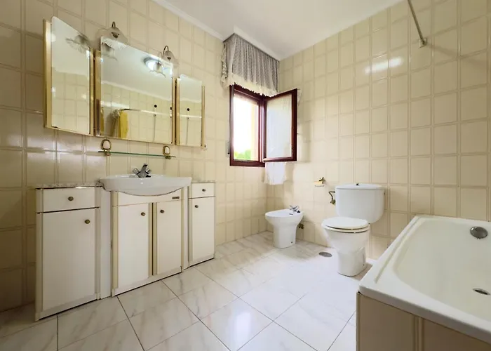 Casona De La Loma - 2806 * San Mamés de Meruelo